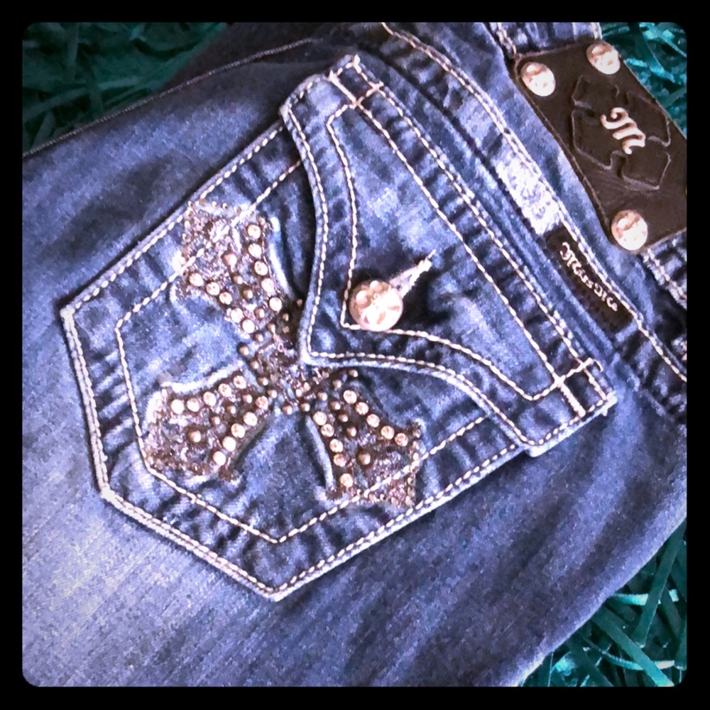 Miss Me size 28 bootcut jeans